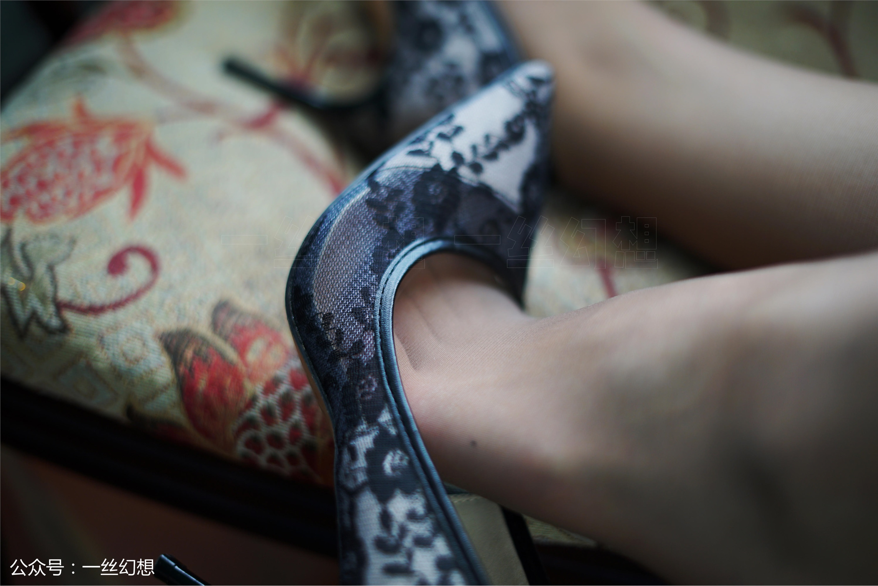 高丝女子图鉴 袜小喵×一丝幻想 NZ024 茜茜